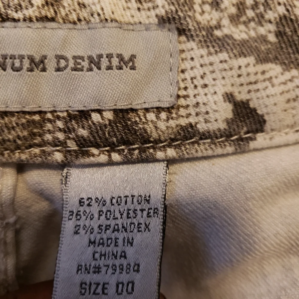 Chicos chicos platinum